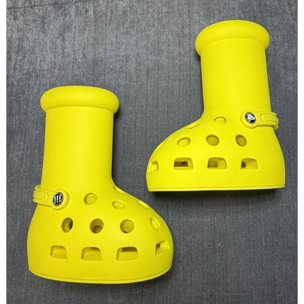 MSCHF X CROCS BIG YELLOW BOOTS CROCS SIZE 6 NEW WITH BOX